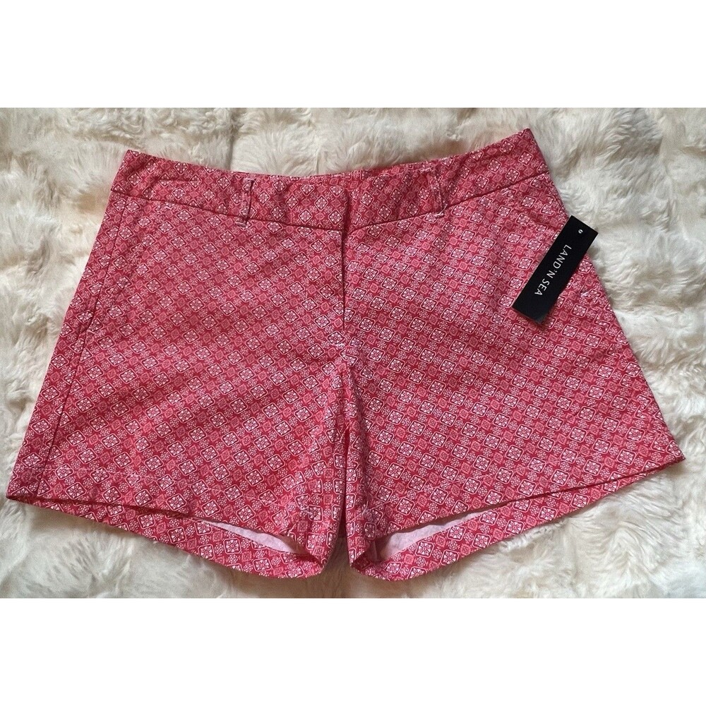 Land’N Sea Women’s Coral Red White Print Casual Shorts Size 8 NWT Summer
